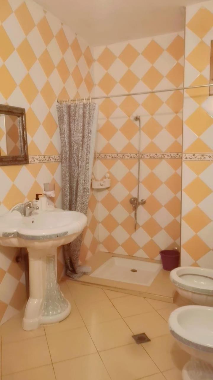 Casa Rayan Apartment Чефчауен Екстериор снимка